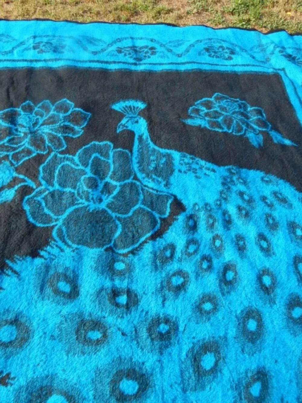 Vintage Peacock Boho Shabby Chic Blanket Reversible 100X74 ******